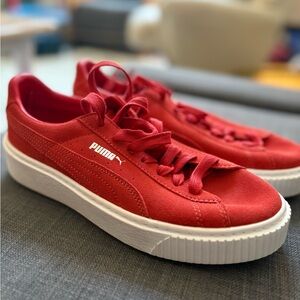 Puma Vibrant Red Casual Sneakers